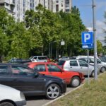 A lakossági parkolási engedély rendszere azért jött létre, hogy megkönnyítse a helyiek számára a közterületi parkolást.