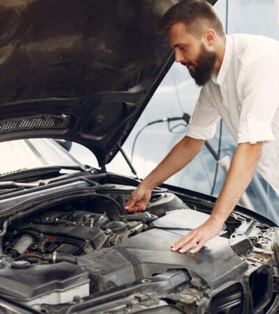 Így készítsd fel a kocsidat a nagy nyári autós kalandra!